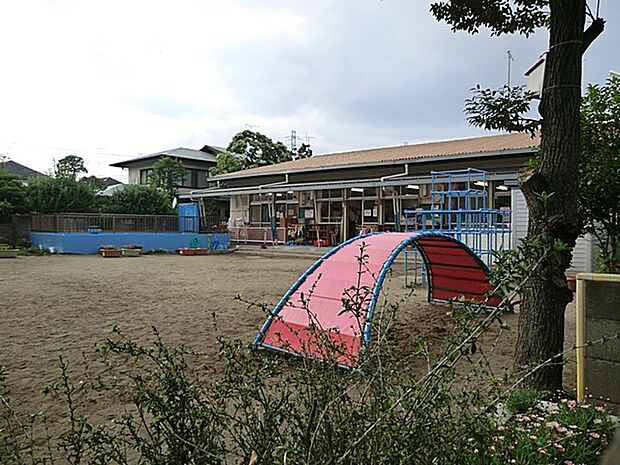 横浜市大曽根保育園 550m 自然豊かな環境に恵まれた保育園。感じる心、考える力、表現する力、運動能力を育むことを大切にしてます。