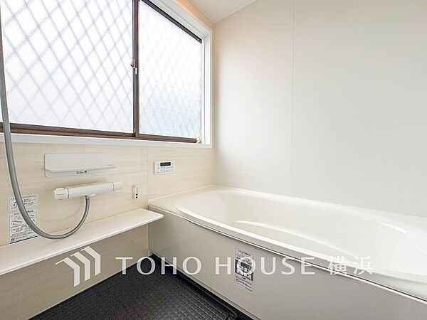 快適な使い心地とゆとりある空間が1日の疲れを解きほぐすバスルーム。