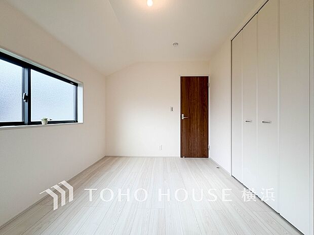 穏やかな寛ぎを届ける上質仕様のお部屋。自分時間を充実させながら心豊かにできるプライベート空間。