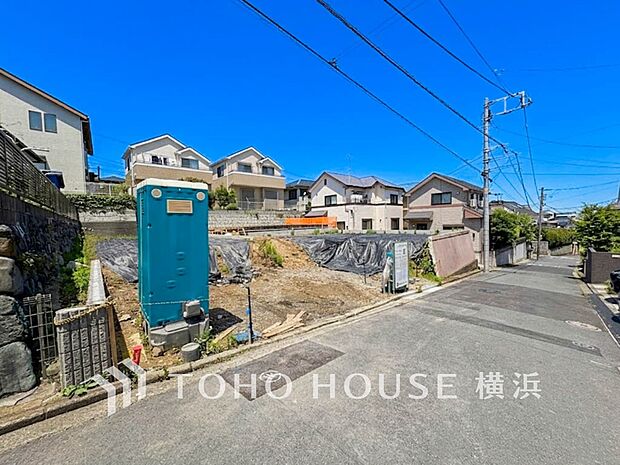 家の良し悪しだけでなく周辺環境も重要なポイント。（2026年6月撮影）