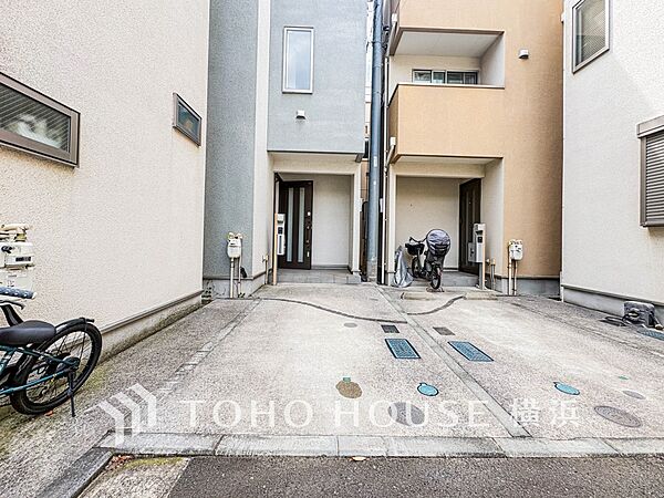 カースペース付きで豊かなカーライフも。