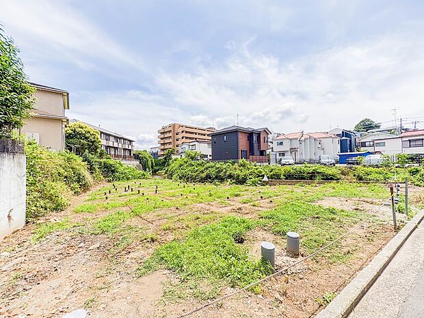 快適さや豊かさはもちろん、未来まで考えた家造りをテーマに建築されます。(2026年6月撮影)