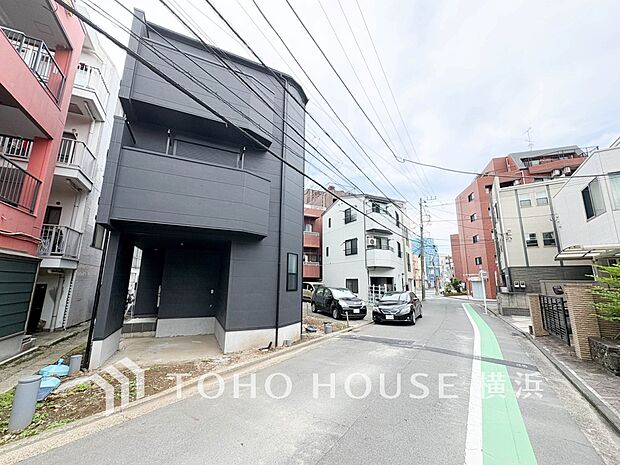 子育て環境、生活利便に優れた住環境に立地し、ゆとりある生活が送れます。