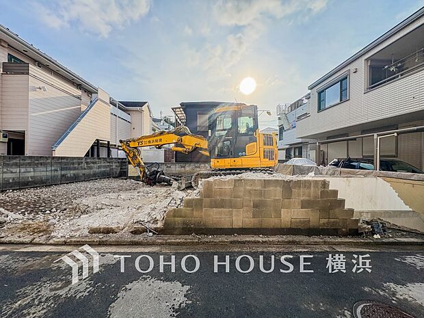 暖かな陽光と爽やかな風がハーモニーを奏でる上質な空間を愉しむ暮らし。(2026年6月撮影)
