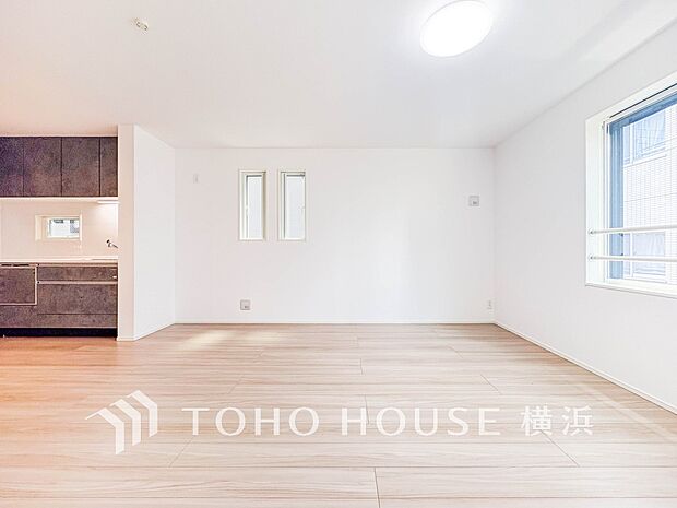 集いの場、憩いの場としての快適性を求めたやすらぎの空間です。