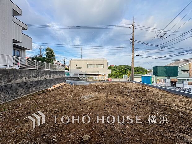 快適さや豊かさはもちろん、未来まで考えた家造りをテーマに建築されます。（2026年6月撮影）