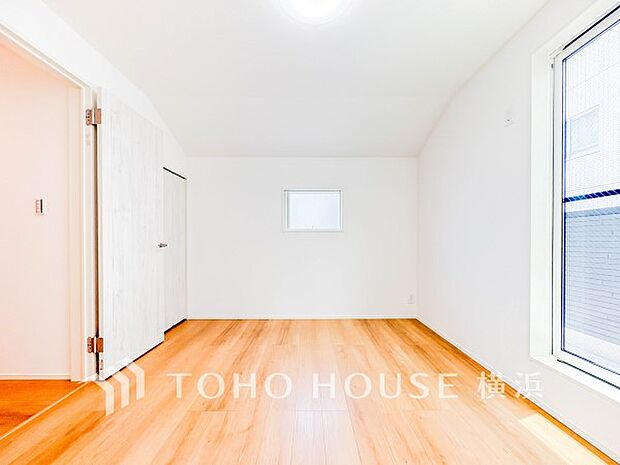 穏やかな寛ぎを届ける上質仕様のゆとりあるお部屋。心豊かにできるプライベート空間。
