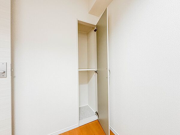 住まいの快適性を左右する収納は欲しい場所に使い勝手のよい収納を確保しています。
