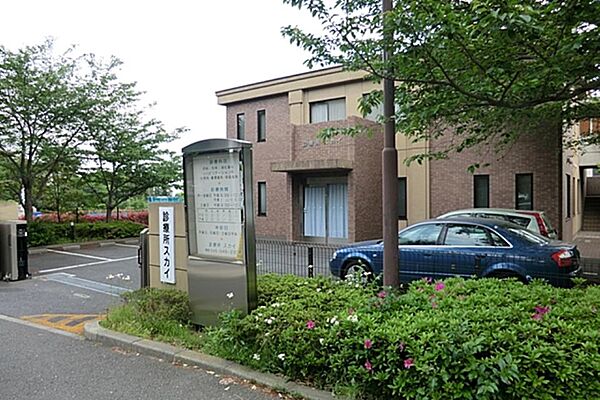 診療所スカイ　1700m　内科・産婦人科・婦人科・産科・小児科を診療。ネット受付可能が嬉しい病院。