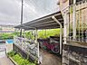 その他：屋根付きの駐輪スペースは、雨風から大事な愛車を守ってくれます。