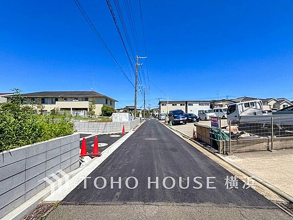 子育て環境、生活利便に優れた住環境に立地し、ゆとりある生活が送れます。（2026年6月撮影）