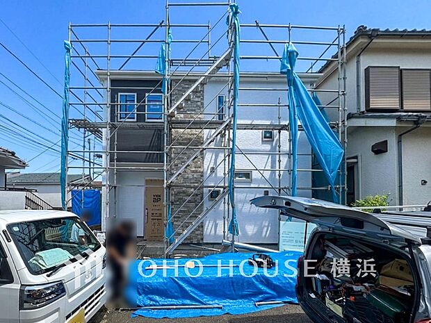 お住まいの顔となる玄関。住まう方のプライドを満たすクオリティを備えています。(2026年6月撮影)
