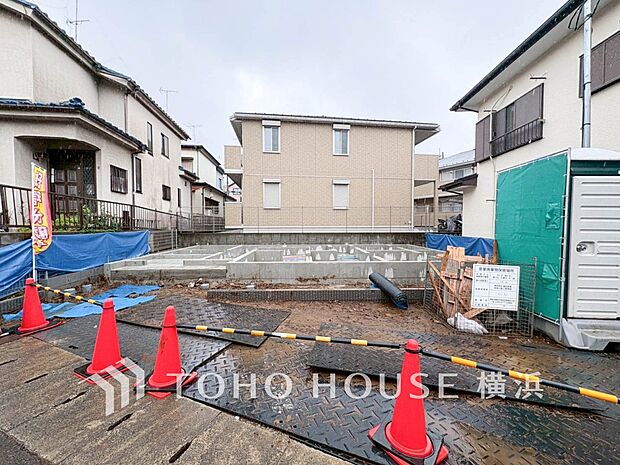 美しい街並みと穏やかな住環境でやすらぎの暮らしを叶えます。（2026年6月撮影）