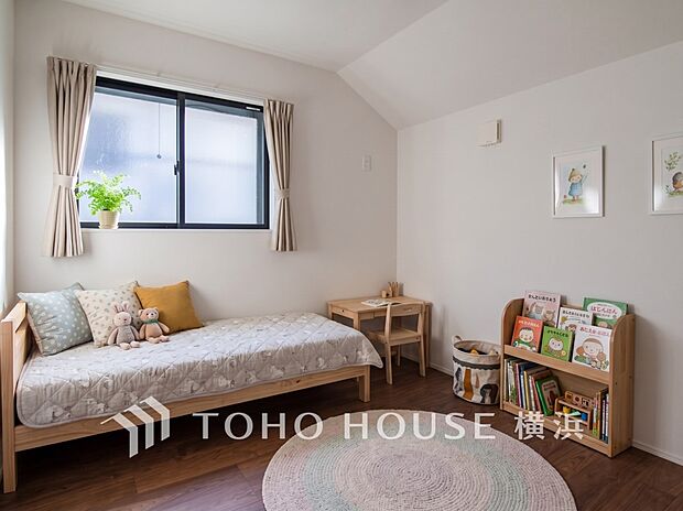 穏やかな寛ぎを届けるお部屋。※生成AIによるイメージです。家具・小物は販売価格に含まれません。