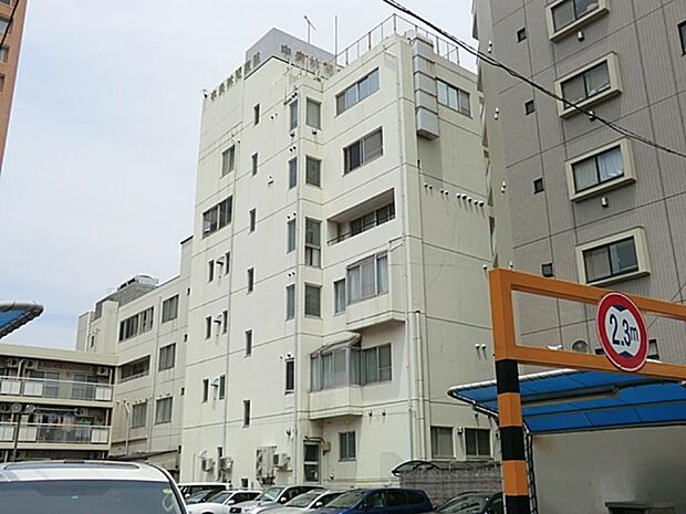 医療法人社団三栄会中央林間病院 1200m 消化器内視鏡・ペインクリニック・PEG/PTEG・健康診断など幅広い専門医療と検査が受けられます。
