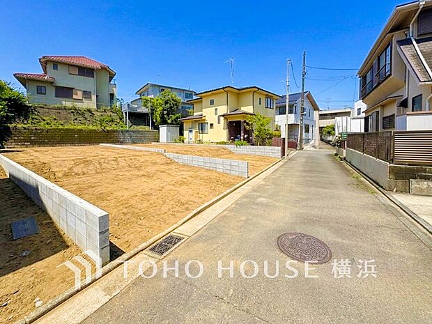 生活利便に優れた住環境に立地し、ゆとりある生活が送れます。(2026年6月撮影)