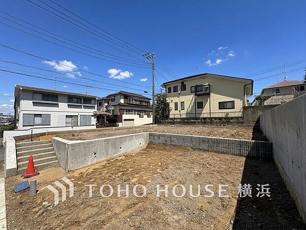 街並み全体のデザインへの拘りと充実した設備はきっとご満足いただける筈。(2026年6月撮影)