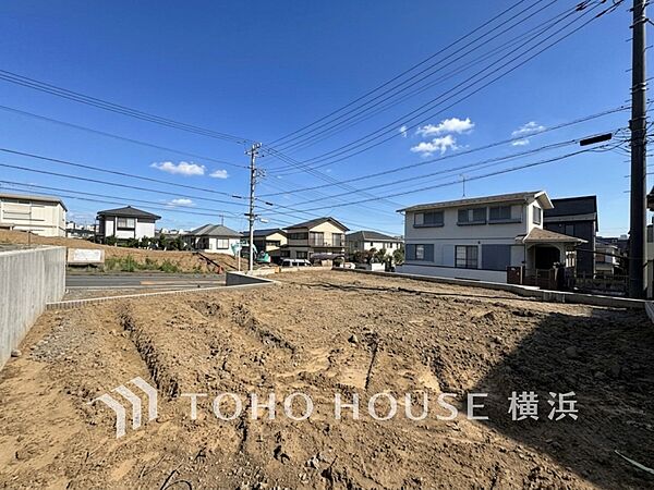 街と住まいが心地よい暮らしを演出します。（2026年6月撮影）