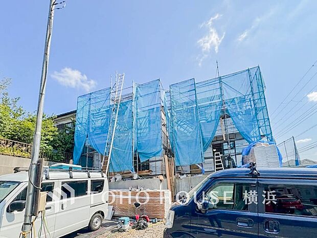 暖かな陽光と爽やかな風がハーモニーを奏でる上質な空間を愉しむ暮らし。(2026年6月撮影)