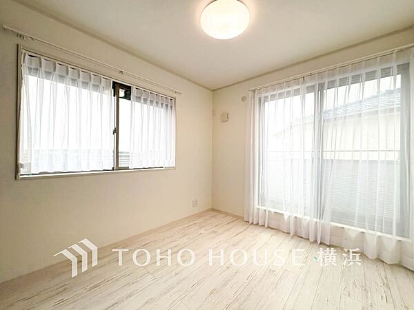 穏やかな寛ぎを届ける上質仕様のお部屋。自分時間を充実させながら心豊かにできるプライベート空間。