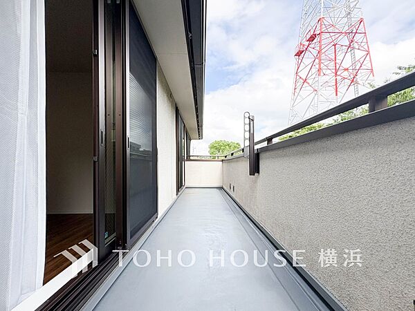 お部屋にも爽やかな風と暖かく柔らかな日差しが差し込み、毎日の暮らしを豊かに彩ります。