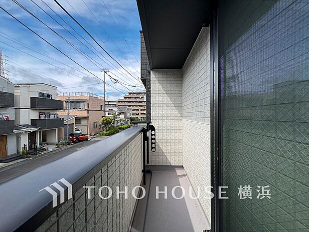 お部屋にも爽やかな風と暖かく柔らかな日差しが差し込み、毎日の暮らしを豊かに彩ります。