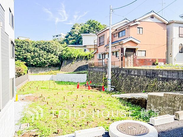 街と住まいが心地よい暮らしを演出します。（2026年7月撮影）
