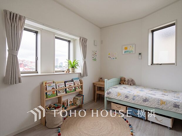 穏やかな寛ぎを届けるお部屋。※生成AIによるイメージです。家具・小物は販売価格に含まれません。