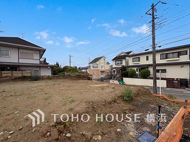 街と住まいが心地よい暮らしを演出します。(2026年7月撮影)