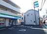 周辺：ファミリーマート三ツ境駅東店　1100m　お手軽に食べれる食品や日用品雑貨などを扱う便利なコンビニ。 