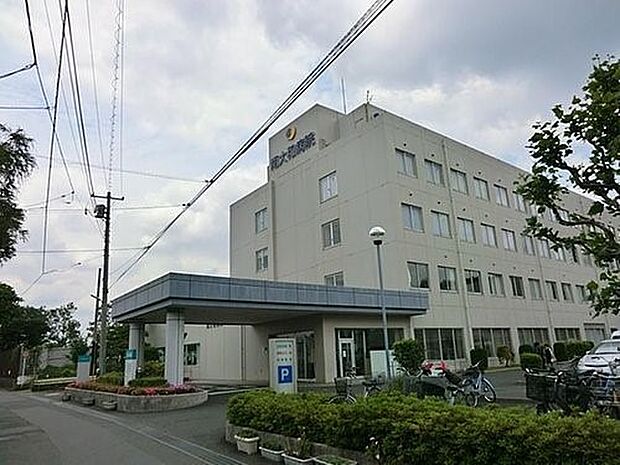 新都市医療研究会君津会南大和病院 1900m 地域の皆様の健康を支える病院として、安全で安心できる医療の提供に努めています。