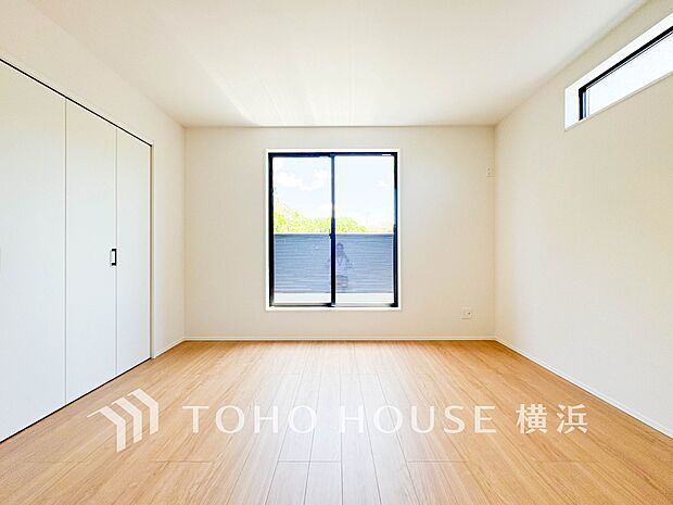 穏やかな寛ぎを届ける上質仕様のお部屋。自分時間を充実させながら心豊かにできるプライベート空間。