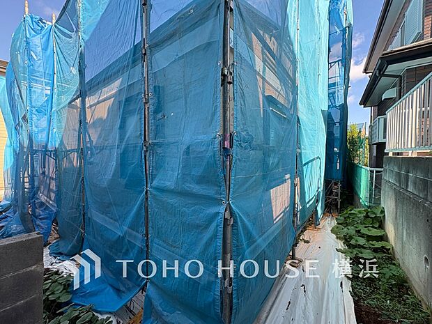 美しい街並みと穏やかな住環境でやすらぎの暮らしを叶えます。(2026年7月撮影)
