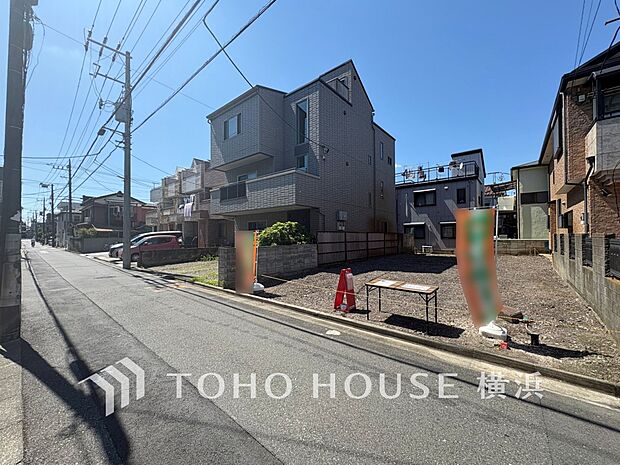 生活利便に優れた住環境に立地し、ゆとりある生活が送れます。(2026年7月撮影)