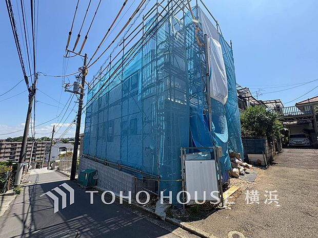 街並み全体のデザインへの拘りと充実した設備はきっとご満足いただける筈。（2026年7月撮影）