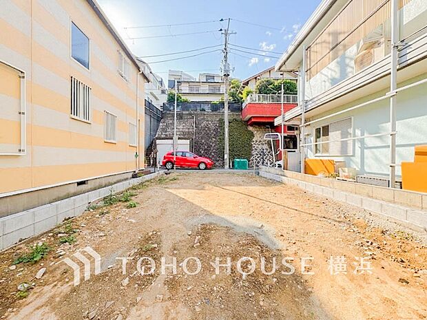 街並み全体のデザインへの拘りと充実した設備はきっとご満足いただける筈。(2026年7月撮影)