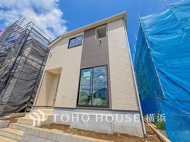 街並み全体のデザインへの拘りと充実した設備はきっとご満足いただける筈。(2026年7月撮影)
