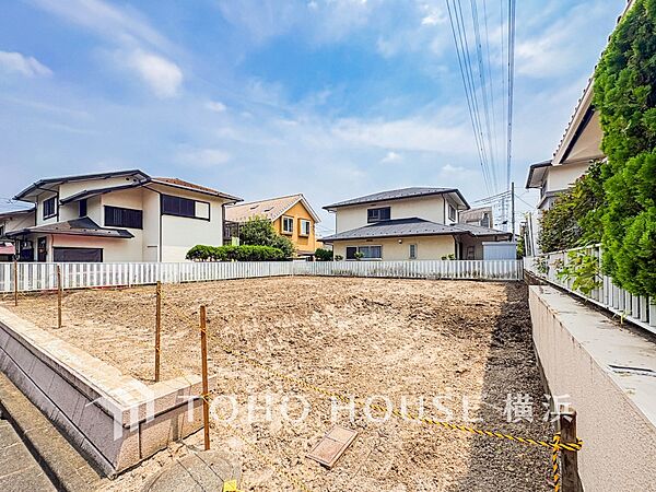 吹き渡る風が心地良い爽やかな住環境。是非一度現地をご覧ください。