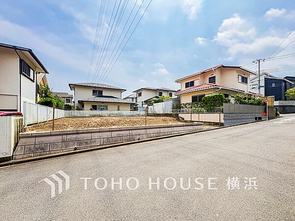 通風・採光にも優れ、心地よい光と風が溢れています。