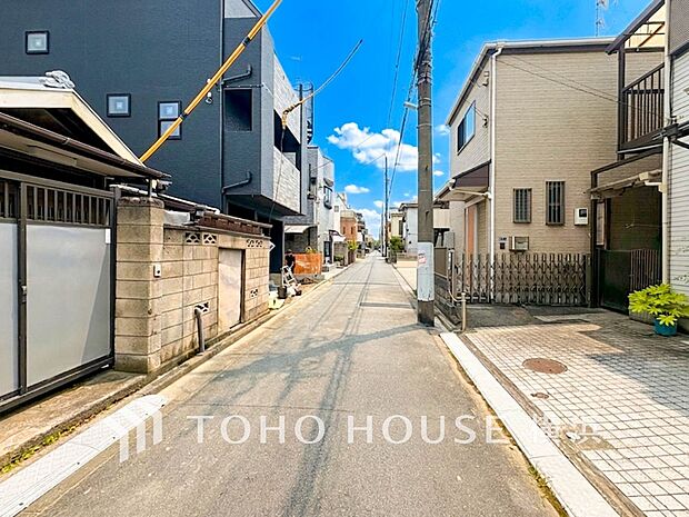 家の良し悪しだけでなく周辺環境も重要なポイント。（2026年7月撮影）