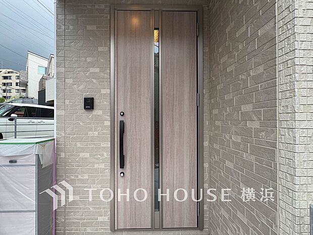 お住まいの顔となる玄関。