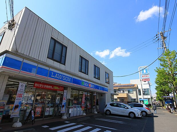 ローソン洋光台店 700m ちょっとした買い物や支払い、ATMなど近くにあると何かと便利なコンビニエンスストア。