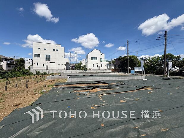 快適さや豊かさはもちろん、未来まで考えた家造りをテーマに建築されます。(2026年7月撮影)