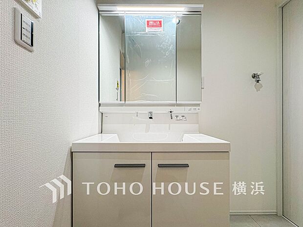 ご家族の1日が始まり、1日の終わりを締めくくる洗面空間。