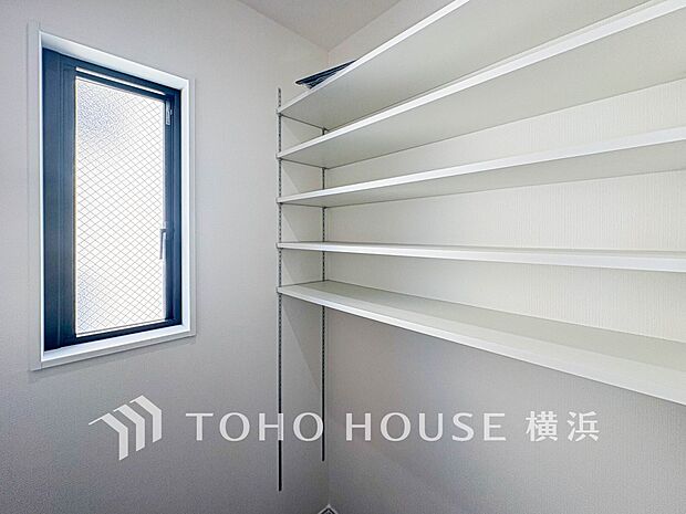 空間を余すところなく有効利用した収納は生活空間をより上質なものにしてくれます。