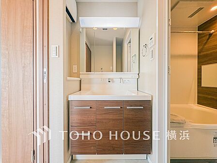 一日の始まりと終わりを心地よく演出してくれる、多彩な機能が備えられたパウダールーム。