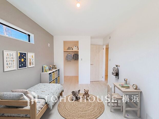 穏やかな寛ぎを届けるお部屋。※生成AIによるイメージです。家具・小物は販売価格に含まれません。