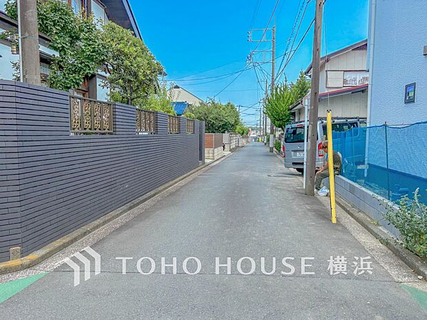 街と住まいが心地よい暮らしを演出します。（2026年7月撮影）