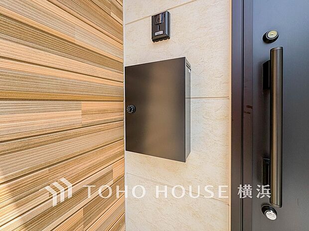 宅配ボックスがあると再配達依頼する必要がないので時間を有効に使えます。