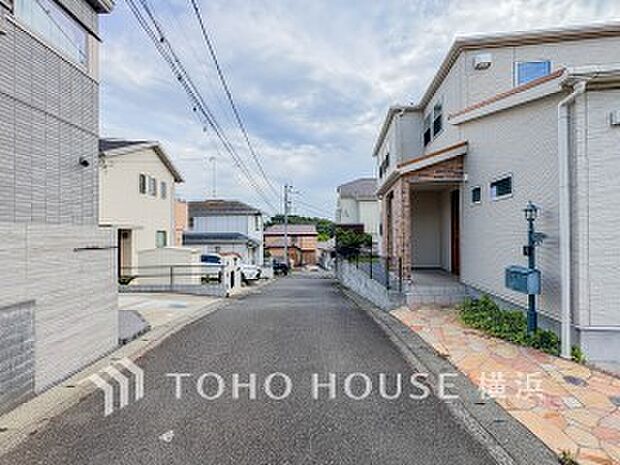 時間のゆとりと空間、爽やかな陽光がもたらす光と風を贅沢なまでに感じる暮らしが始まります。